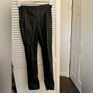 Lulus Black Vegan Leather Skinny Cropped Pants, Size xsmall